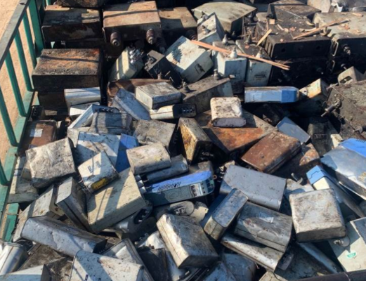 河南西德機械設備，廢鋰電池碎料碳化煙氣處理：燃燒裝置與噴淋塔構建高效凈化系統(tǒng)